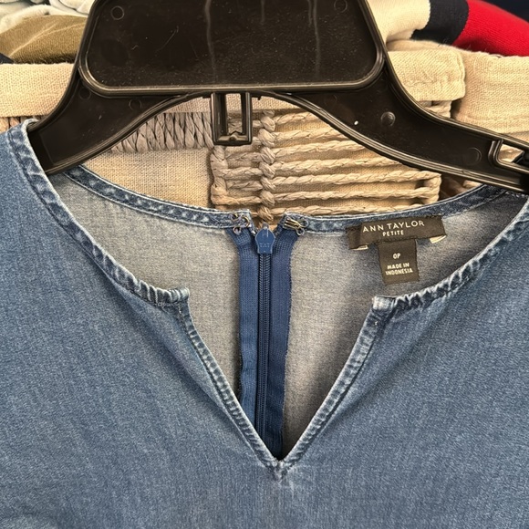 ANN TAYLOR JEAN DRESS PETITE OP - Picture 2 of 4
